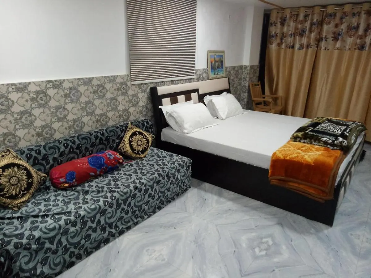 Traveller Guest House Váránaszi India